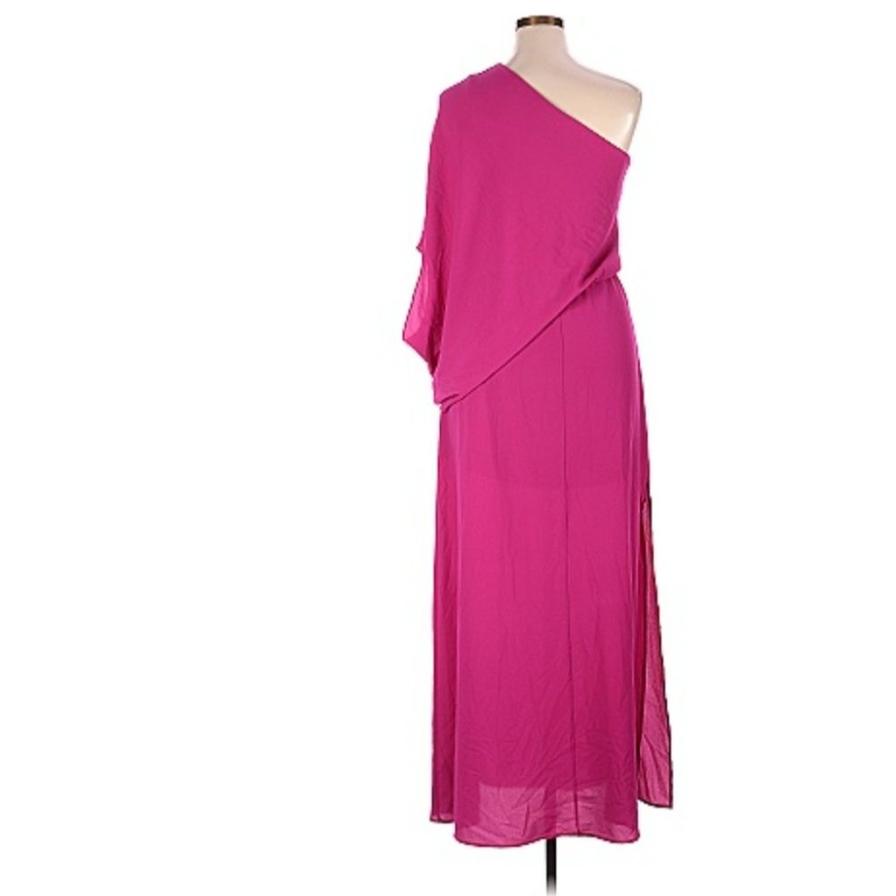 VICI Dress - Picture 4 of 4